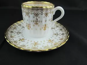 Taza y platillo Spode Gold Fleur De Lys Demitasse Bone China Y.8063-1 Inglaterra - Imagen 1 de 9