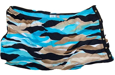 Kenneth Cole New York Women's Skirted Swimwear Size S - Image 1 of 3