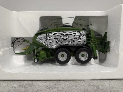 ROS - Krone BigPack HDP II 1290 VC - Zebra Ltd Ed - 1:32 - 602625 - New/Mint - Image 1 of 4