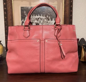 Cole Haan ILIANNA NEU rosa genarbtes Leder große Beuteltasche Handtasche Umhängetasche Tasche Handtasche - Bild 1 von 13