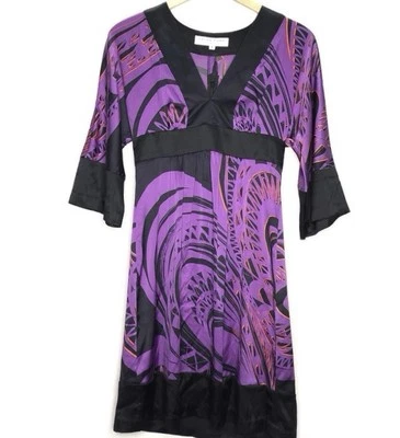 Vestido Trina Turk Púrpura Seda Talla 2 Negro Estampado Mangas 3/4 Cuello en V Funda Satinada Foto 1 de 4