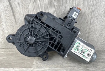 Двигатель заднего правого стеклоподъемника со стороны Pas для Volkswagen Jetta 2011-2018 годов выпуска б/у от оригинального производителя - Изображение 1 из 4