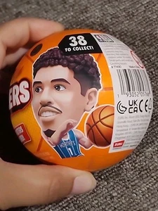 Zuru 5 Sorpresa NBA Baller Serie 1 Cápsula Misteriosa Deporte Baloncesto Juguete Coleccionar - Imagen 1 de 6