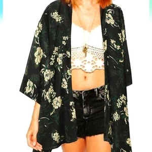 Floral Open Front Plus Size Kimono Beach Cover-up - Picture 1 of 13