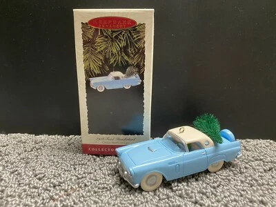 Adorno de Navidad Hallmark Keepsake 1956 Ford Thunderbird American Car 1993 Foto 1 de 4
