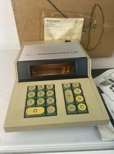 Vintage Rapidman LC1208 1972 was one of the first LCD calculators Rare - Picture 1 of 13