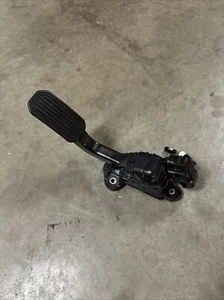 10 11 12 13 14 15 Toyota Tacoma Accelerator Gas Foot Pedal 4x4 Sr5 OEM Black - Picture 1 of 9