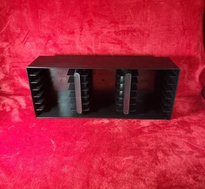 Nintendo NES SNES Dynasound 21 Cartucho de Juego Almacenamiento/Organizador de Pared (GS-8-16) Foto 1 de 4