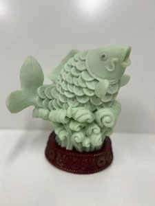 Statua Pesce Asiatico Brilla Al Buio - Foto 1 di 10