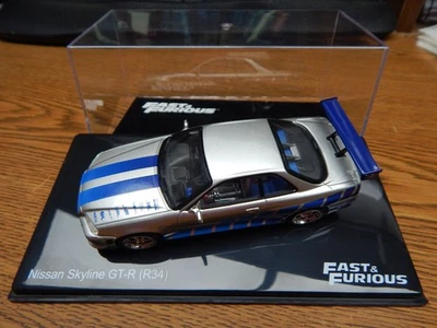 FAST & FURIOUS NISSAN SKYLINE GT-R DIE CAST CAR 1/43 IN DISPLAY CASE LQQK - Image 1 of 2