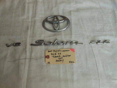 2007 TOYOTA SOLARA TRUNK LID DECK EMBLEMS SET OEM - Image 1 of 4