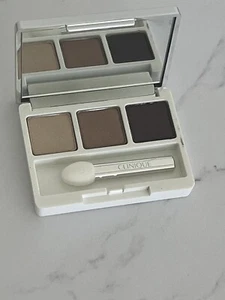 NEW Limited Edition CLINIQUE About Eye Shadow Trio - Neutral Fawn Morning Java - Picture 1 of 3