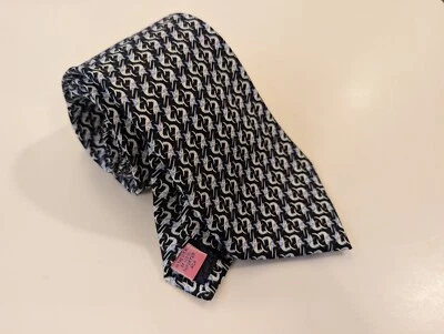 Corbata Vineyard Vines 100 % seda pez espada negro EE. UU. 60" de largo 3 3/4" de ancho Foto 1 de 3