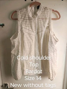 Ladies Cold Shoulder Top From Bardot In Size 14 In New Without Tags Condition - Picture 1 of 4