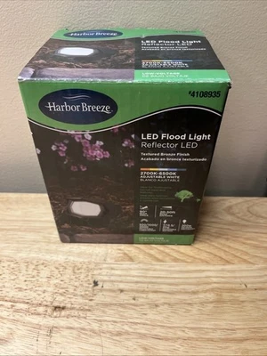 Flood Light Reflector LED NIB Harbor Breeze 4108935 Landscape Accent Light - Image 1 of 4