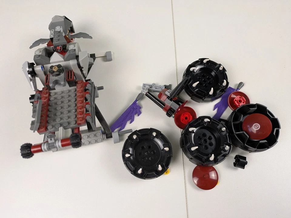 Lego LEGENDS OF CHIMA: Wakz Pack Tracker Set 70004 Foto 1 de 4