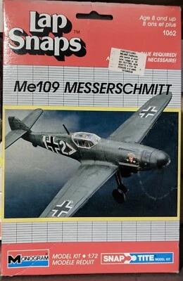 Messerschmitt Me109 Model Kit Monogram scale 1/72 vintage model (B) - Immagine 1 di 2