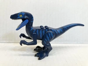 Lego Dark Blue Raptor Figure from Sets 70835 70826, Lego Movie 2, Blue Eye Patch - Picture 1 of 7