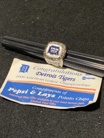 2006 Detroit Tigers American League Champions Giveaway Replica Ring Size 5 Cover