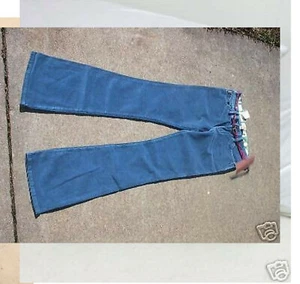 NWT HOLLISTER CO. LOWRISE FLARE STRETCH CORD PANTS 1 - Picture 1 of 1