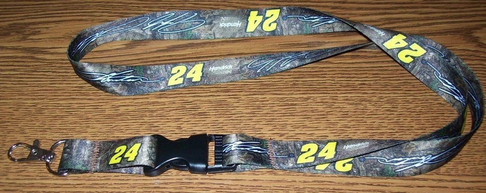 JEFF GORDON #24 CAMO WINCRAFT LANYARD KEYCHAIN BRAND NEW!!!!!! - Image 1 of 1