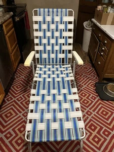 Vtg Folding Aluminum Blue/White Web Chaise Lounge Reclining Lawn Chair EX COND - Picture 1 of 13
