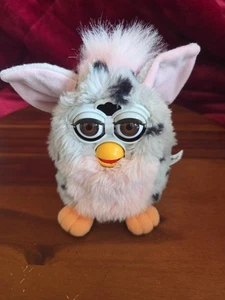 Vintage Furby With Box 1998 Grey With Pink Chest And Purple Spots Model 70-800 - Picture 1 of 7