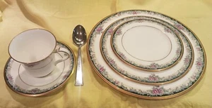 Noritake 5 Piece PLACE SETTING Mi Amor bone china 14k never used placesetting - Picture 1 of 13