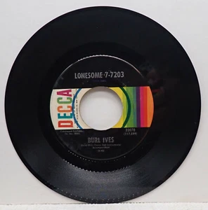 Burl Ives - Hollow Words & Lonesome 7-7203 - Decca 45 RPM 1967 - Imagen 1 de 4