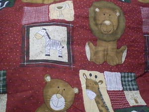 Retro LARGE ANIMAL THEMED Fabric (50cm x 50cm) - Picture 1 of 1