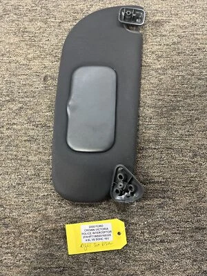 Parasol negro para pasajero derecho Ford Crown Victoria 2003-2005 B121 Foto 1 de 4