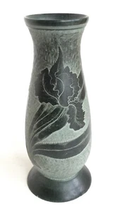 Vaso vintage italiano in pietra ollare decoro graffito fiori foglie iris liberty - Foto 1 di 6