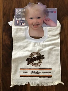 Vintage NWT MLB San Diego Padres Baby Bib Mcarthur Towels Sports Fan USA - Picture 1 of 2