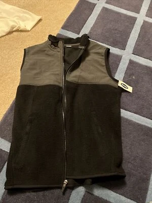 Boys Youth Old Navy Active Vest Size 14-16 Black Grey - Image 1 of 3