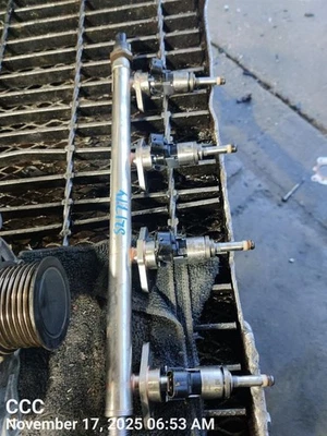 FUEL INJECTORS SET 160106B2305 2018-2022 HONDA ACCORD Foto 1 de 4