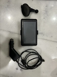 Garmin Nuvi 1390 Black Portable 4.3" Widescreen Bluetooth GPS Navigation System - Picture 1 of 4