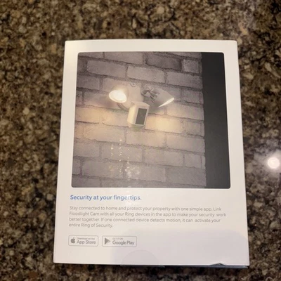 Ring 88FL000CH000 Security Camera With Floodlight 110 to 220 V 1080 Pixel Whi - Image 1 of 2