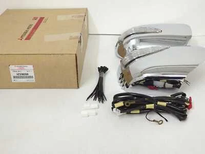 Nuevo juego de cubierta de espejo de puerta original Mitsubishi 2005-2014 L200 cromo MZ330260 Foto 1 de 4