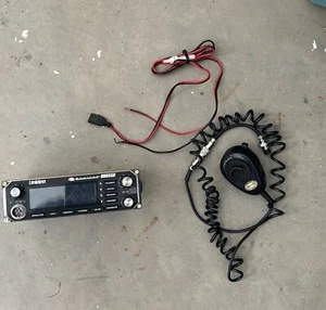 Uniden BEARCAT 980SSB 40-kanałowe radio CB AM/USB/LSB, MEM/SCAN, ANL/ NB z mikrofonem - Zdjęcie 1 z 12
