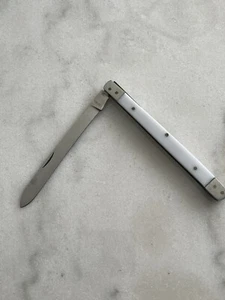 KNIFE Vintage Colonial 5 Inch Single Blade  Knife In New Condition Never Sharpen - Picture 1 of 7