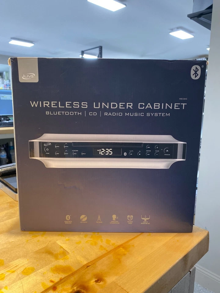 iLive IKBC384S Wireless Bluetooth Under Cabinet CD Player - Image 1 of 1