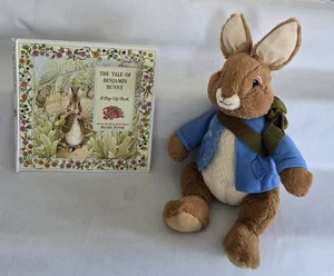 Beatrix Potter's Plush Benjamin Bunny + The Tale of Benjamin Bunny Pop-Up Book - Imagen 1 de 11