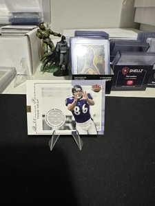 2001 Fleer Genuine Future Swatch /1000 Todd Heap #137 Rookie RC - Picture 1 of 2