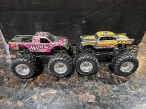 Hot Wheels Monster Jam Monster Truck Avenger Medusa Plata Lote 1/64 - Imagen 1 de 6