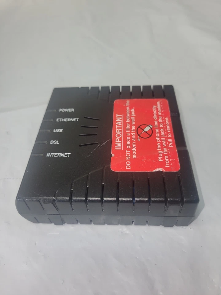 Westell DSL Router Model 6100 Wind River  C90-610015-06  No Plugs Included. Gk  - Image 1 of 4