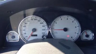 Used Speedometer Gauge fits: 2006 Saturn Vue cluster US w/o silver gray color Gr - Изображение 1 из 4