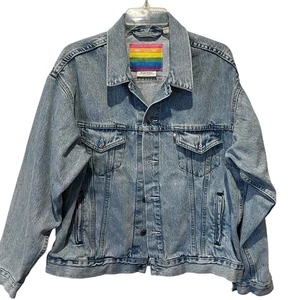 Giacca camionista Levi's Denim Pride Liberation LGBTQ arcobaleno lavaggio chiaro - M - Foto 1 di 13