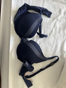 New Victoria Secret Max Push up bra 34aa - Picture 1 of 2