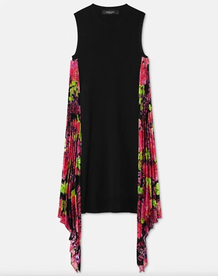 NWT Versace Orchid Logo Side Crepe Pleated Black Wool Knit Dress 38 US 2 $2350 - Image 1 of 4