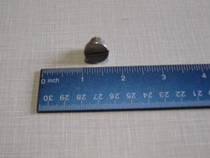 VINTAGE "NOS" OMC EVINRUDE JOHNSON PLUG PART #307581-0307581 - Imagen 1 de 3